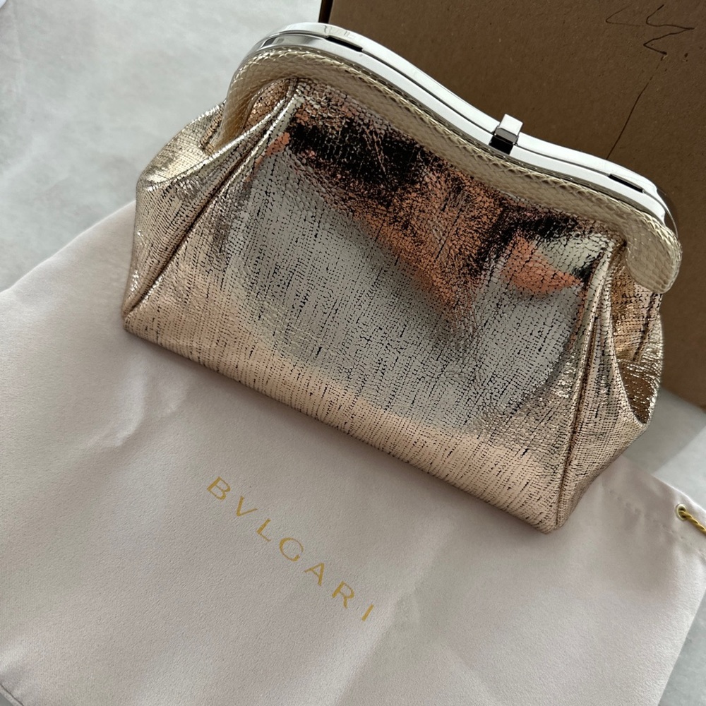 Bvlgari Serpentine Bag - Picture 2 of 16